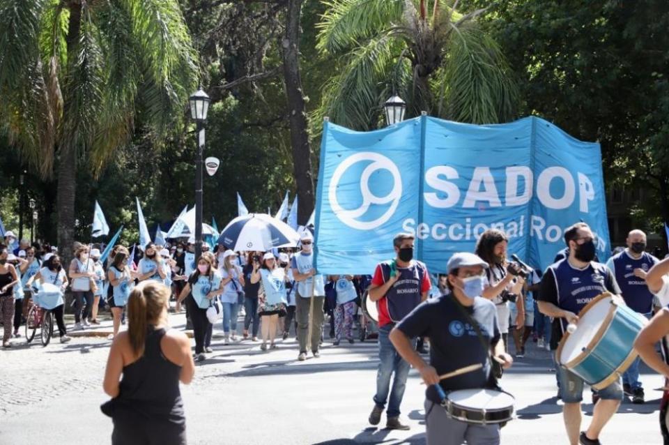Alto acatamiento a la medida de fuerza 