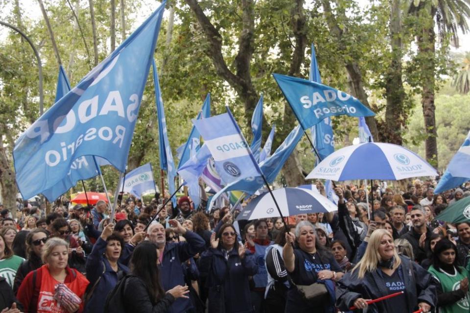 Histórica jornada de lucha por la educación