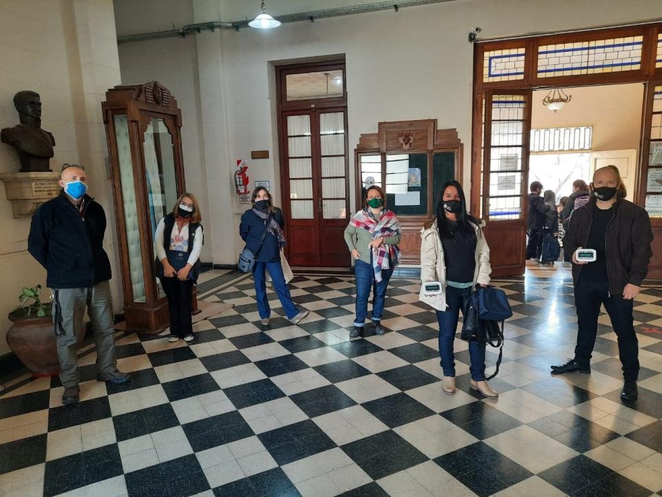 Medimos la concentración de CO2 en las aulas