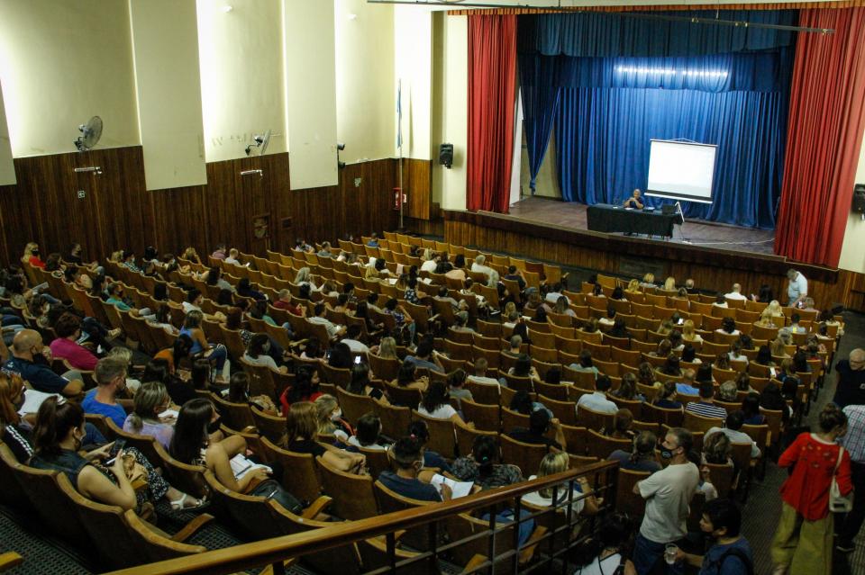 Reunión  presencial delegadas y delegados