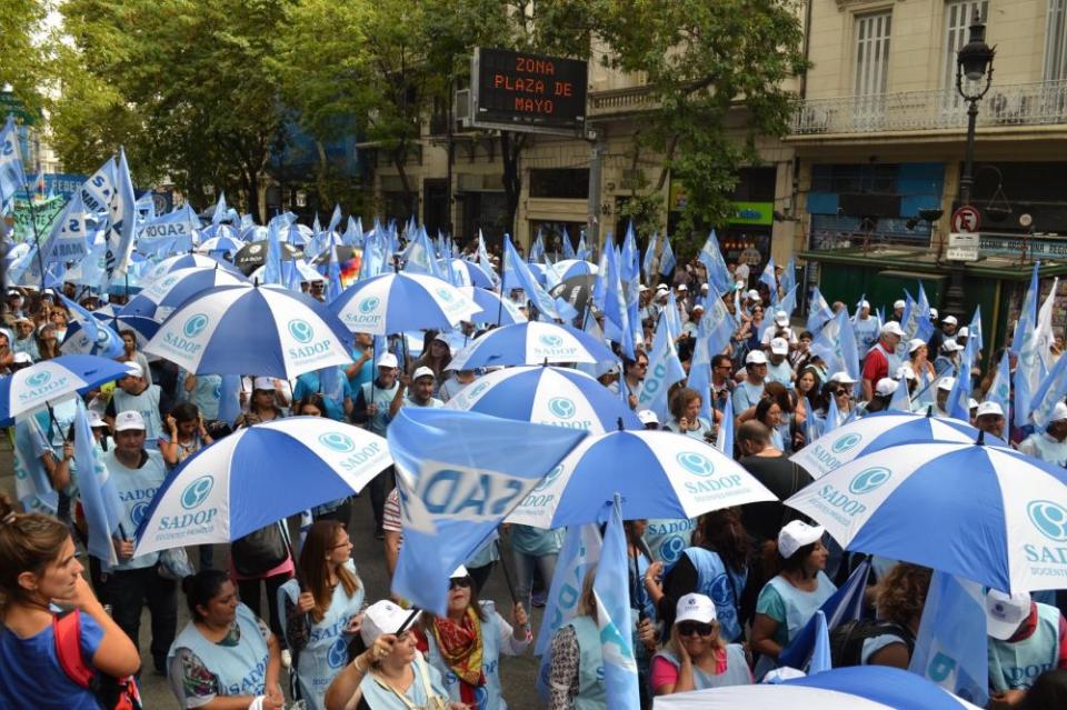 Paro y movilización en Rosario 