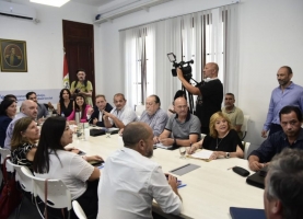 Primera reunión paritaria